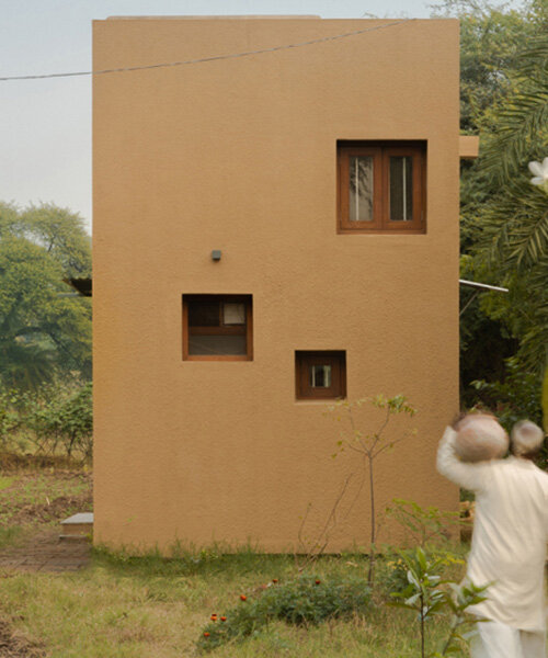 low-cost replicable tiny house addresses india’s residential needs with its adaptable interior